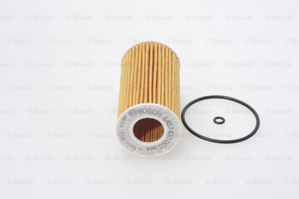 Olejový filter BOSCH (1 457 437 002)